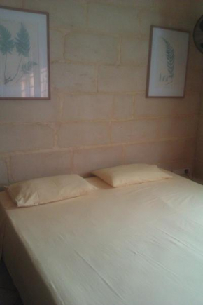 Гостиница Ta' Bertu Host Family Bed & Breakfast  Бирзеббуджа